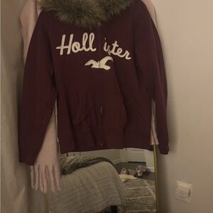 Hollister Y2K fur zip up